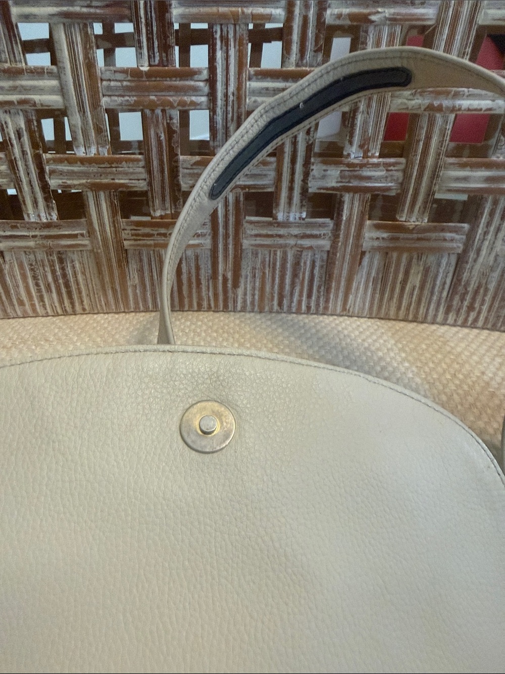 Longchamp Cream Leather Crossbody Shoulder Bag - Picture 2 of 6